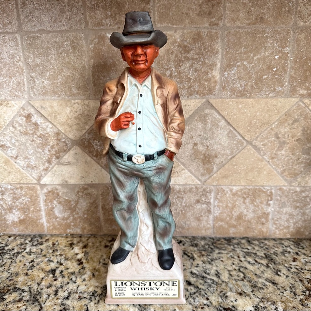 1969 Original Lionstone Sculptured Porcelain Whiskey Decanter Casual Indian